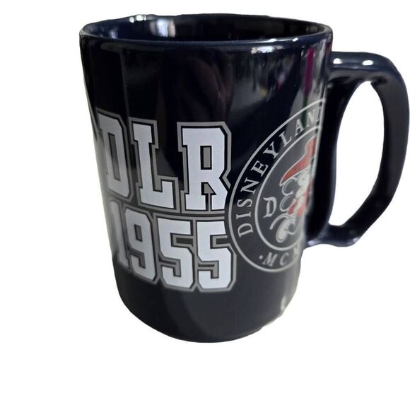 Disneyland Resort ‘DLR 1955’ Collegiate Style D Handle Mug Cup - Picture 2 of 6